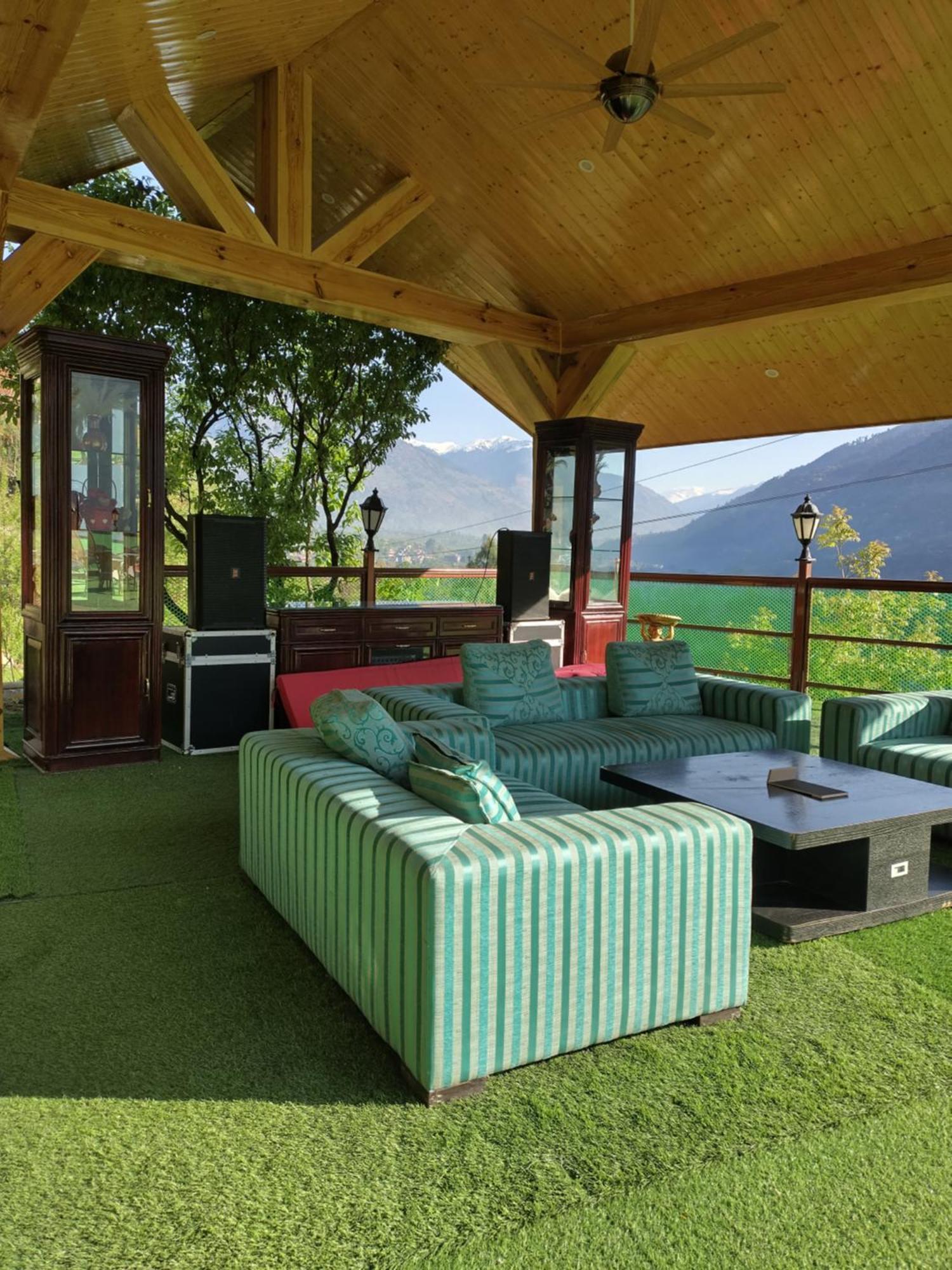 Regenta Inn By Riverside Manali Kültér fotó