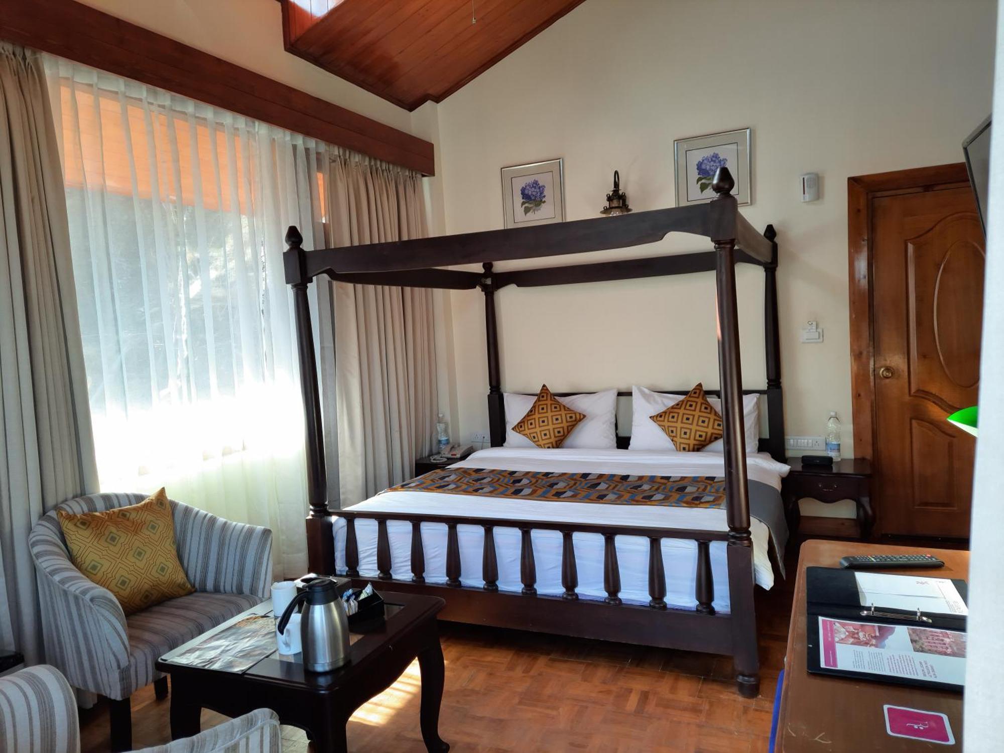 Regenta Inn By Riverside Manali Kültér fotó
