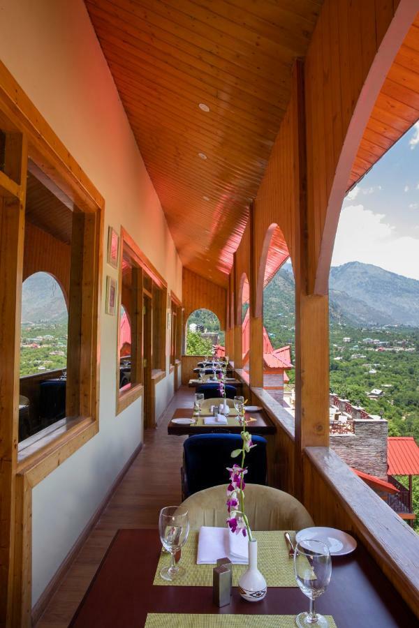 Regenta Inn By Riverside Manali Kültér fotó