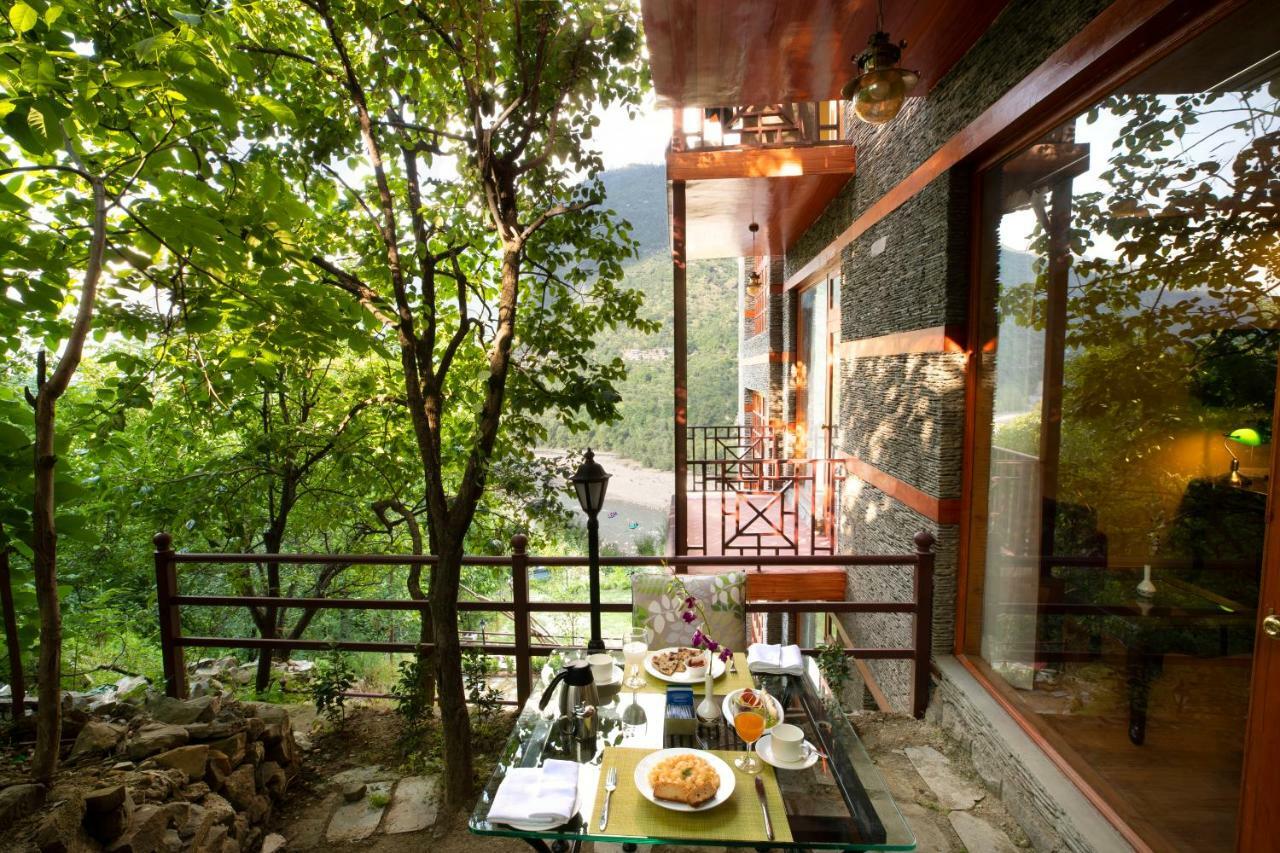 Regenta Inn By Riverside Manali Kültér fotó